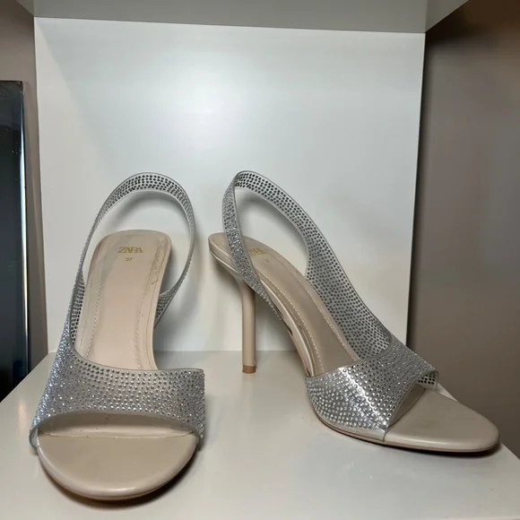 Zara Rhinestone heels - Picture 3 of 5